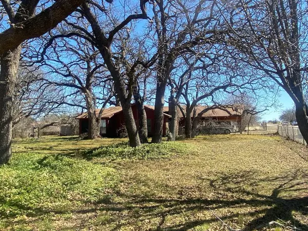 Cross Plains, TX 76443,101 Tom Bryant Street