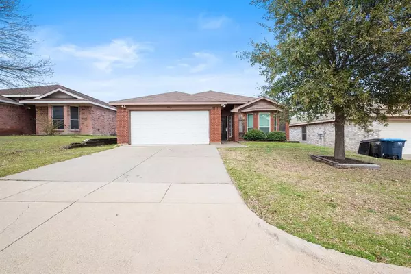 9960 Long Rifle Drive, Fort Worth, TX 76108