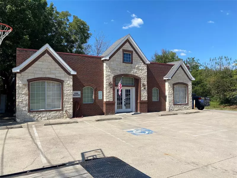 800 W 2nd Avenue, Corsicana, TX 75110