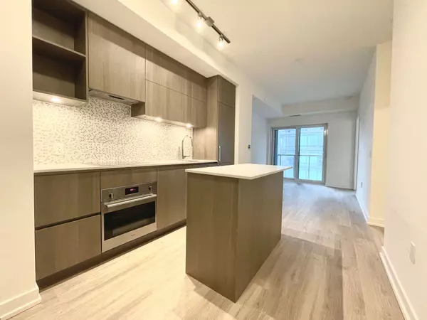 Toronto C02, ON M4W 1L1,1 Yorkville AVE #2507