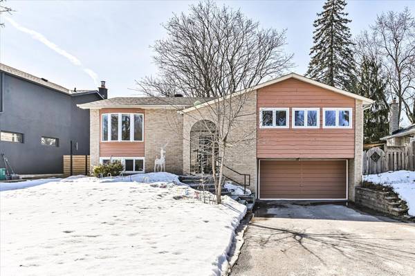 34 Sir Brandiles PL, Markham, ON L3P 2Z5