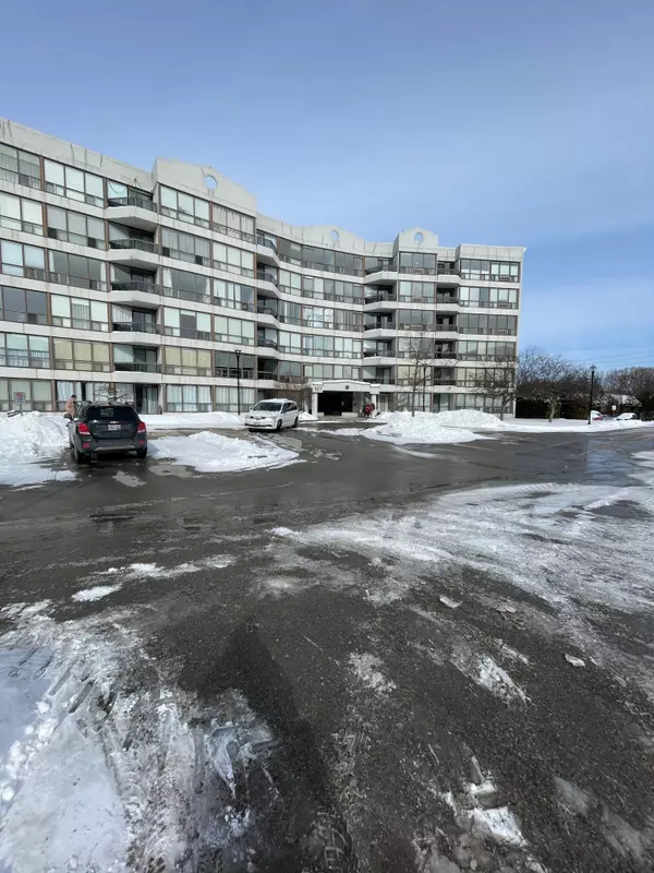 107 Bagot ST #105, Guelph, ON N1H 8H5