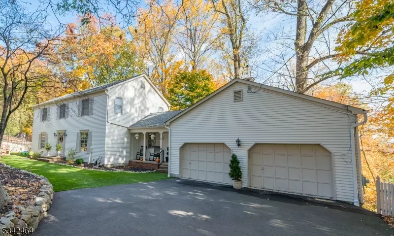 41 Macleay Rd, Montville Twp., NJ 07045