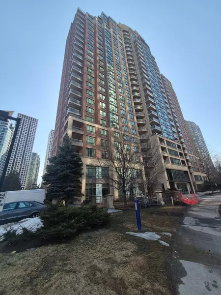 156 Enfield PL #2302, Mississauga, ON L5B 4L8