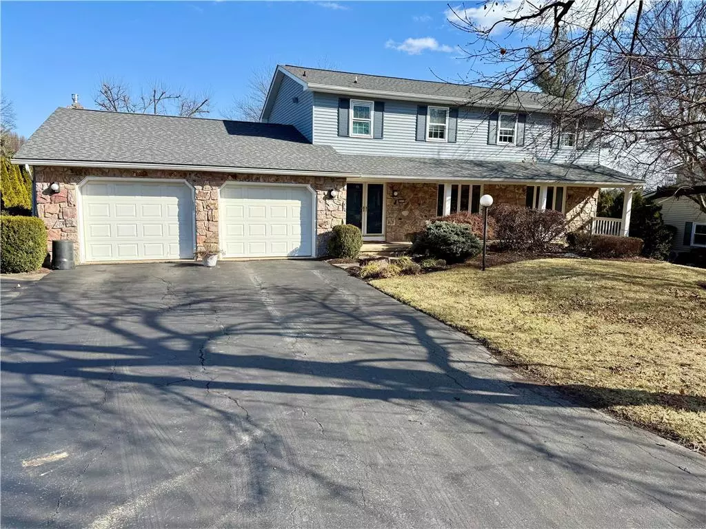 South Whitehall Twp, PA 18104,1515 COVENTRY Road