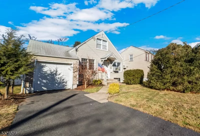 7 Beverly Ct, Belleville Twp., NJ 07109