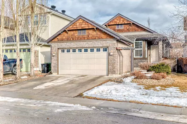 244 Everwillow PARK Southwest, Calgary, AB T2Y5C5