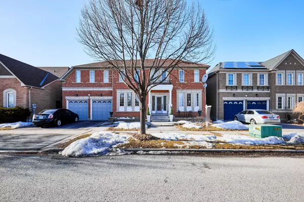 69 Westacott CRES, Ajax, ON L1T 4H8