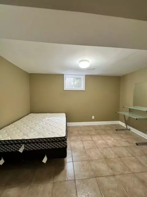 Mississauga, ON L4Z 1N6,4323 Alta CT