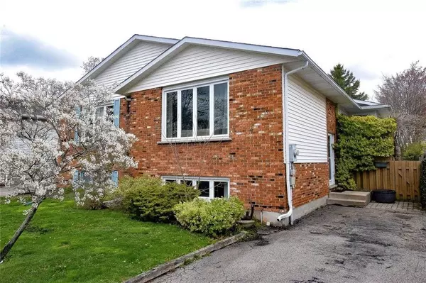 87 CHAPEL HILL CRES #LOWER, Welland, ON L3C 6G8