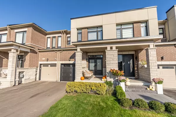 22 Ghent DR, Vaughan, ON L4H 4T8