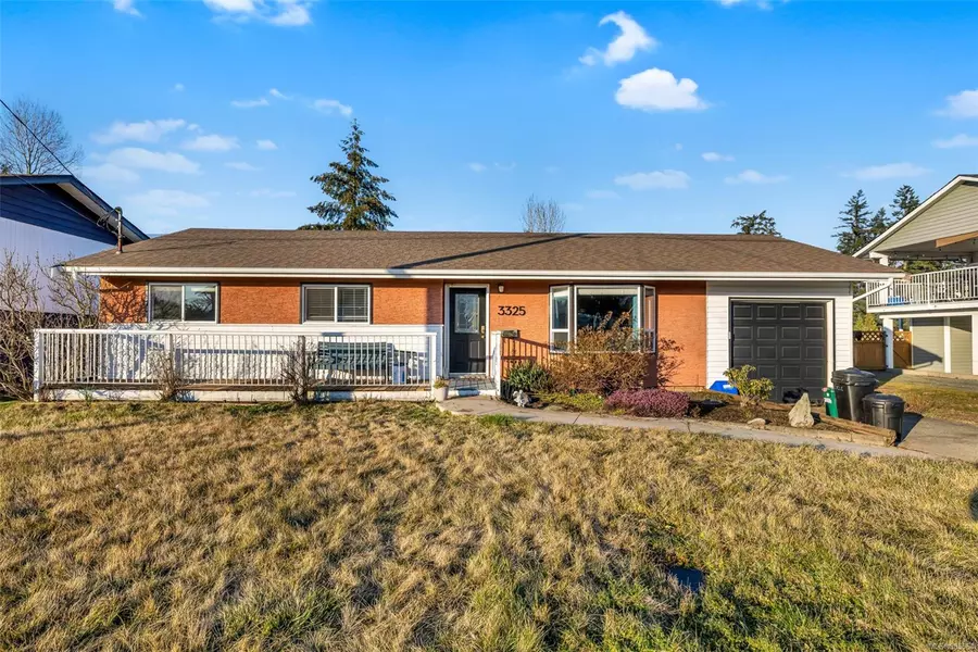 3325 Hawkes Blvd, Duncan, BC V9L 4S7