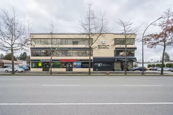 210 10524 KING GEORGE BOULEVARD, Surrey, BC V3T 2X2