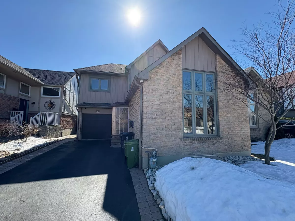 Toronto W08, ON M9C 5B2,19 Elmbrook CRES #Lower