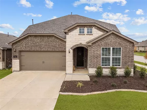 2400 Mockingbird Court, Northlake, TX 76247