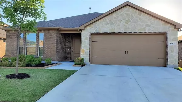 4021 Spur Trail Drive, Denton, TX 76208