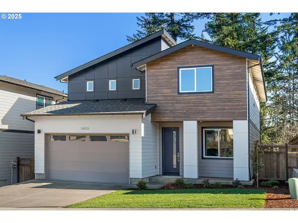 16810 SE SHIMMERING LEAF ST, Happy Valley, OR 97086