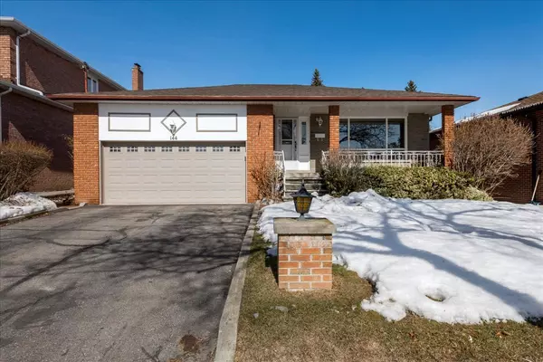 144 Pleasant View DR, Toronto C15, ON M2J 3R4