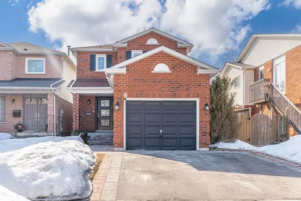 8 Simnick CRES, Clarington, ON L1E 2V8