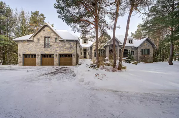 Whitchurch-stouffville, ON L4A 2L6,10 Woodlot CT