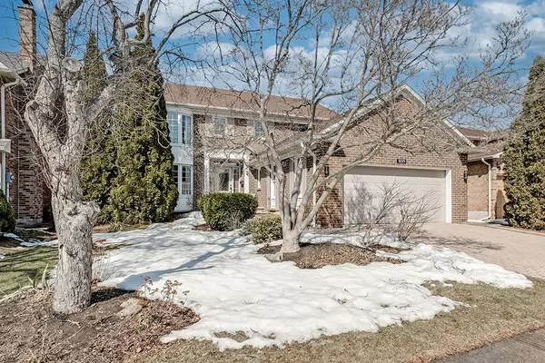 1225 Old Post DR, Oakville, ON L6M 1A5