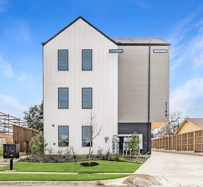 2166 Lovedale Avenue #105, Dallas, TX 75235