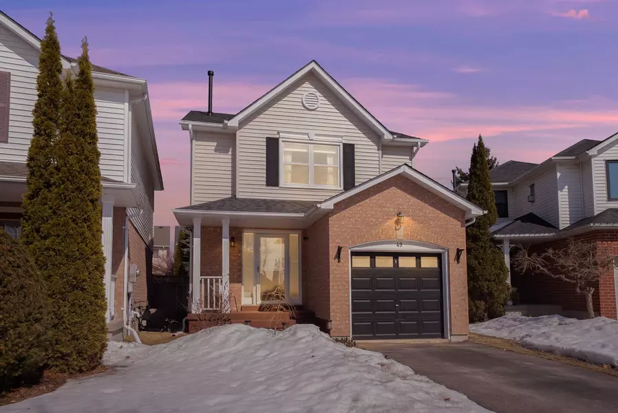 49 Hearthstone CRES, Clarington, ON L1E 2X8