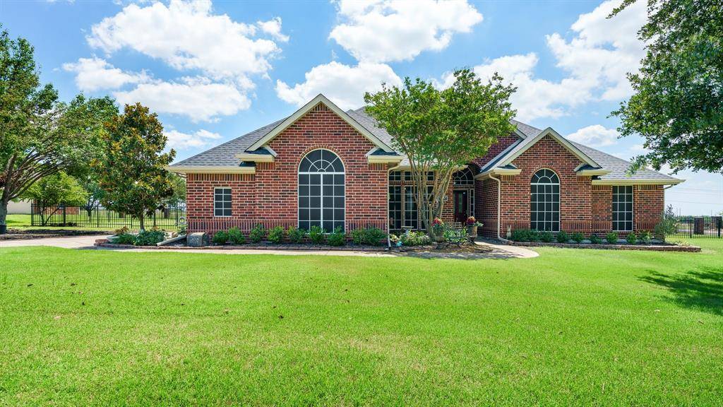 10057 E Clover Lane, Forney, TX 75126