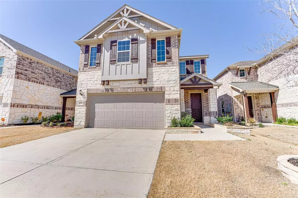 Garland, TX 75040,2753 Hidden Oaks Drive