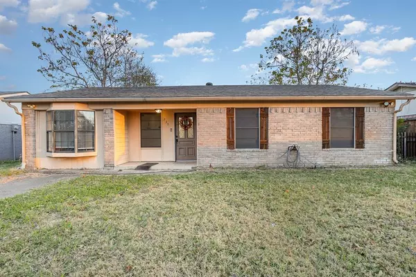 230 Redwood Street, Mesquite, TX 75181