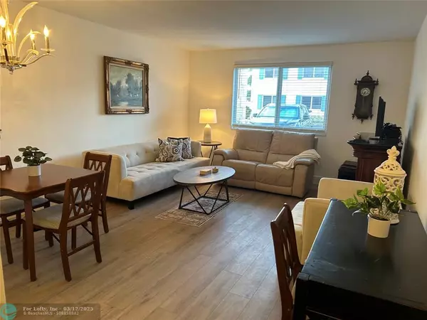 Fort Lauderdale, FL 33308,6260 NE 18th Ave #810
