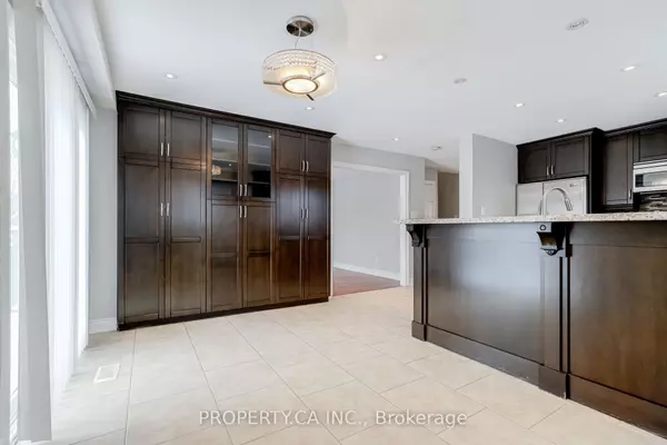 Mississauga, ON L4Z 2W8,4679 Owl CIR