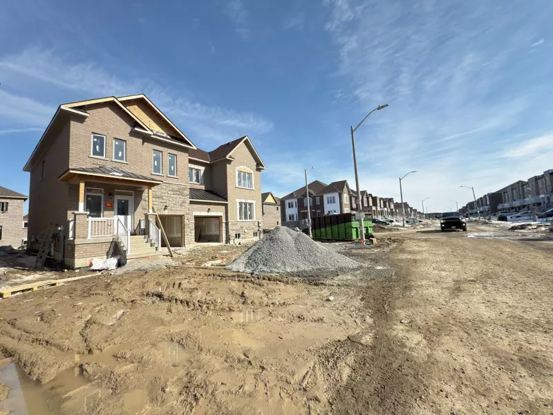 Lot 66B Seguin ST, Richmond Hill, ON L4E 2Y9