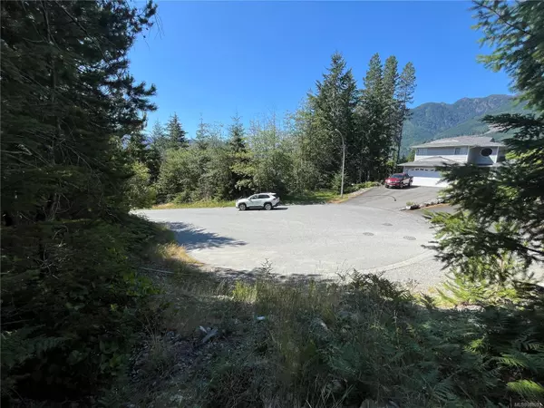 Gold River, BC V0P 1G0,521 Cala Crt