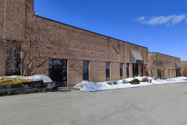 226 Industrial Pkwy N #3 & 3A, Aurora, ON L4G 4C3