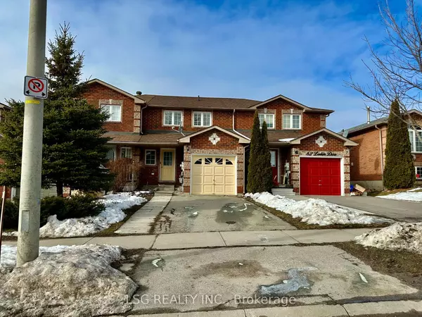 60 Larkin DR, Barrie, ON L4M 7B2