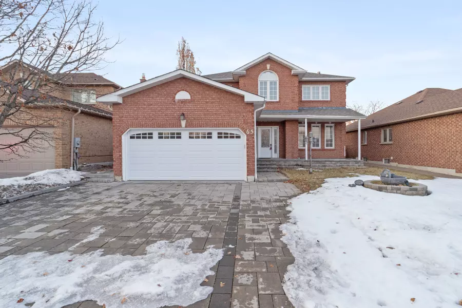 65 Daines DR, Whitby, ON L1R 2E9