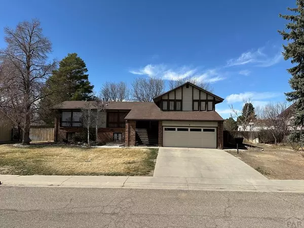 5 Harrogate Terrace, Pueblo, CO 81001