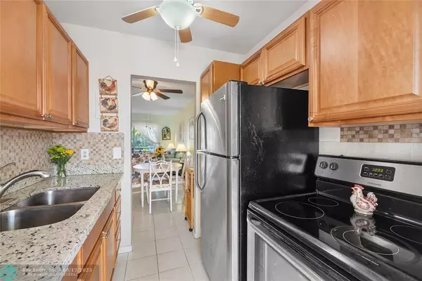 Pompano Beach, FL 33064,2501 W Golf Blvd  #229