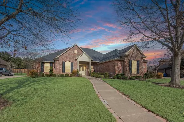 103 Bogey Court, Waxahachie, TX 75165