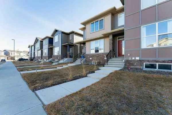 Chestermere, AB T1X0B4,115 south shore CT