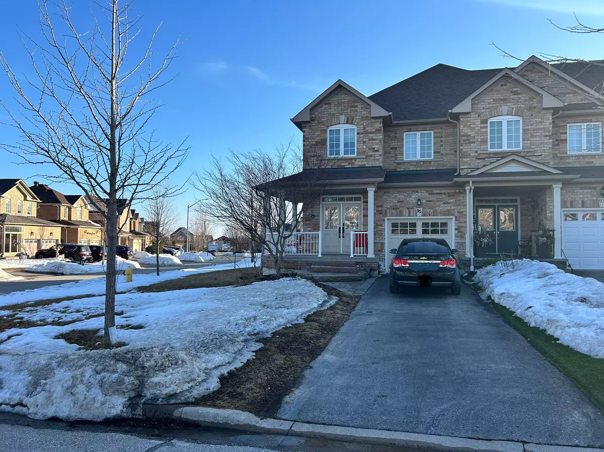 Clarington, ON L1E 3J2,95 Eastfield CRES