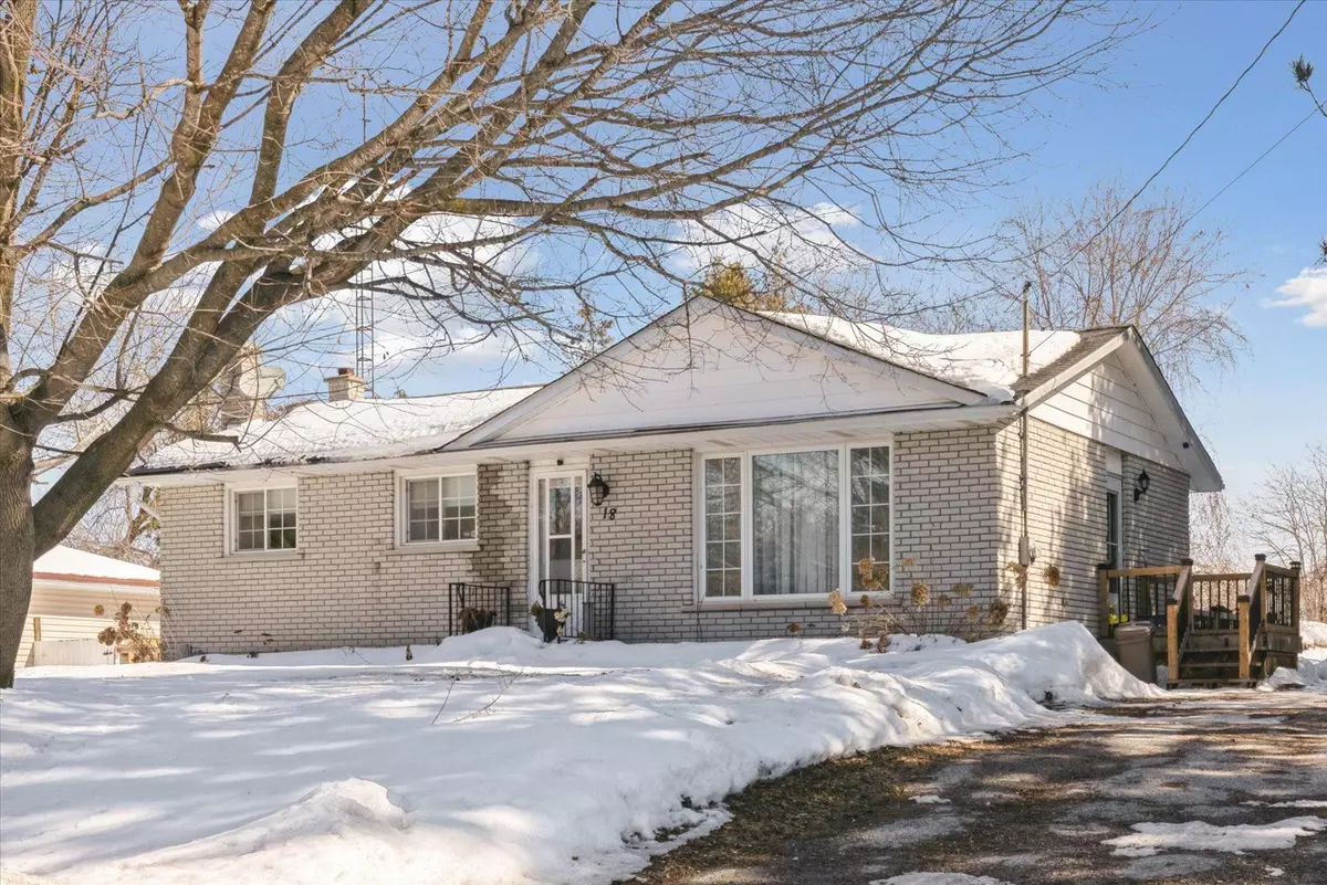 Kawartha Lakes, ON K0L 2W0,18 Cedarview DR