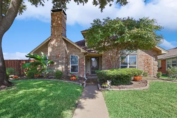 2337 Bent Bow Drive, Garland, TX 75044