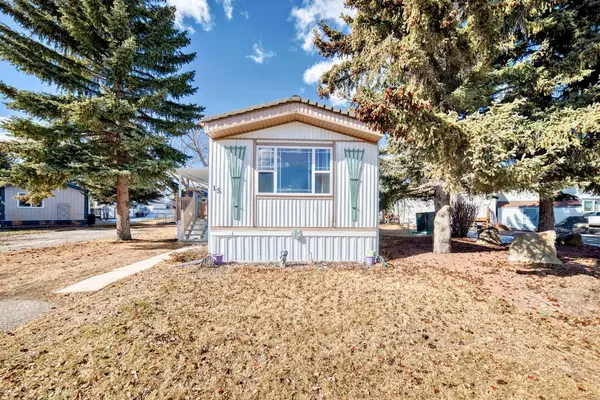 15 Burroughs PL Northeast, Calgary, AB T1Y 6K5