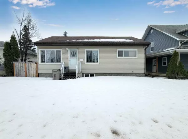 10121 108 AVE, Grande Prairie, AB T8V1P2