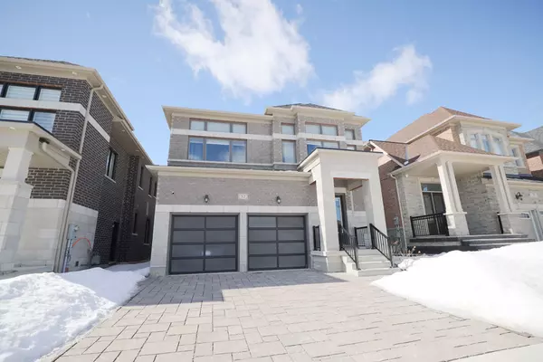 52 Chandos Gate, Vaughan, ON L4H 3N5