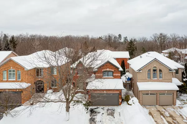 Oakville, ON L6M 3L8,2243 Vista Oak RD