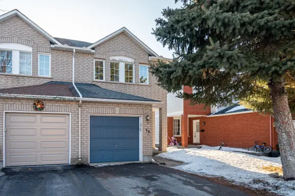 Barrhaven, ON K2G 6H4,79 LOCHELAND CRES