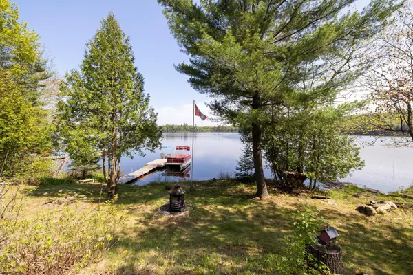 Lake Of Bays, ON P0B 1A0,1260 WINDERS BAY RD